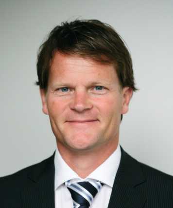 Vergrösserte Ansicht: Dr. Peter Staub